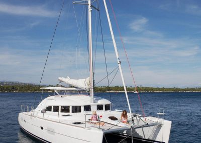 Lagoon 380-016