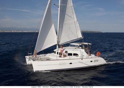 Lagoon 380-022