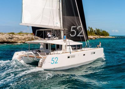 Lagoon 52F-005
