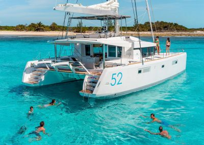 Lagoon 52F-039
