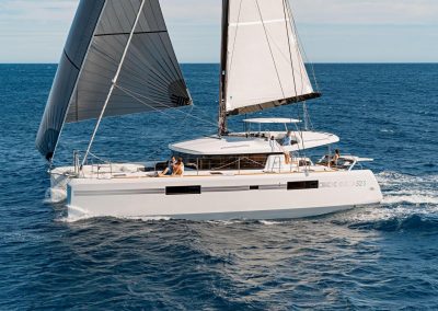 Lagoon 52S-003